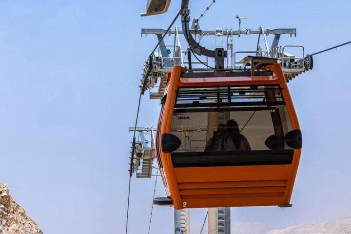 カイロのエルガララ アクアパークとケーブルカー テレフェリック体験