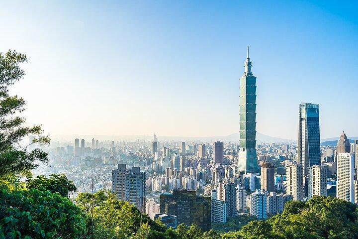 小グループ : クラシック台北ランドマーク日帰りツアー