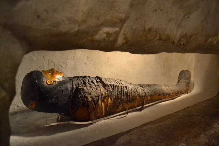 Private Tour to Luxor Museum and Mummification Museum