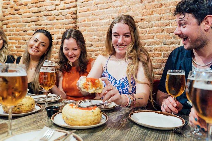 Madrid : Tour privado a pie de Tapas & Vinos en La Latina