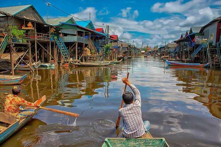 Nachmittagstee mit schwimmendem Dorf in Siem Reap