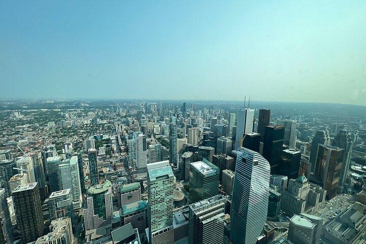 Destaques do city tour em Toronto com traslados privados