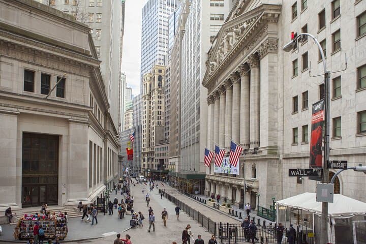 New York: Wall Street Personalized Self-Guided App Tour