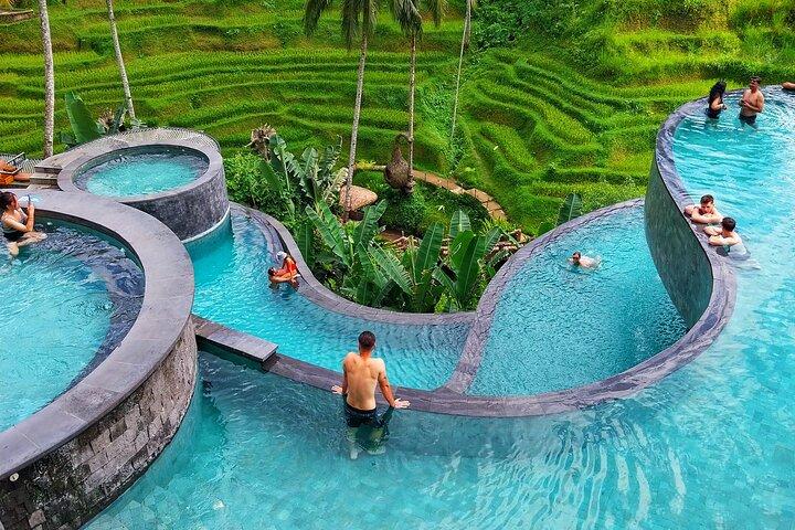 Cretya Ubud und Monkey Forest Sanctuary Tours