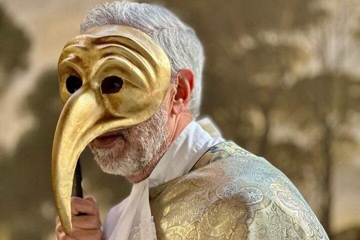 Experiência de vestido de carnaval em Veneza
