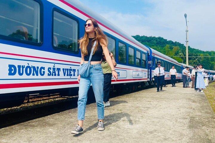 Sightseeing Heritage Train Tour: Hue to Da Nang or Da Nang to Hue