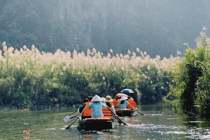 Desde Hanoi: Mejor excursión privada de un día- familia local, Trang An, Hoa Lu