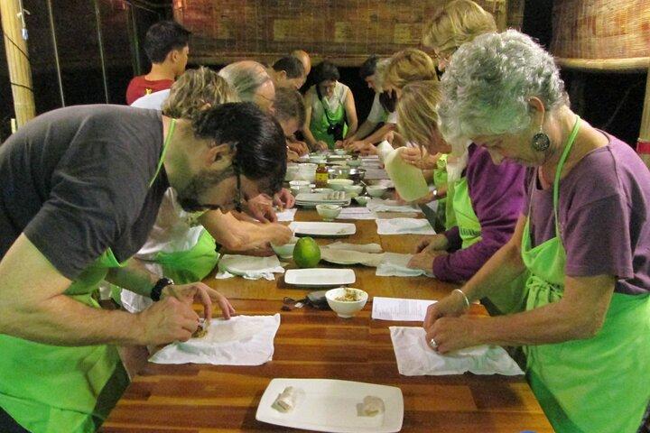 Lezione di cucina a Hue e viaggio in moto attraverso la campagna
