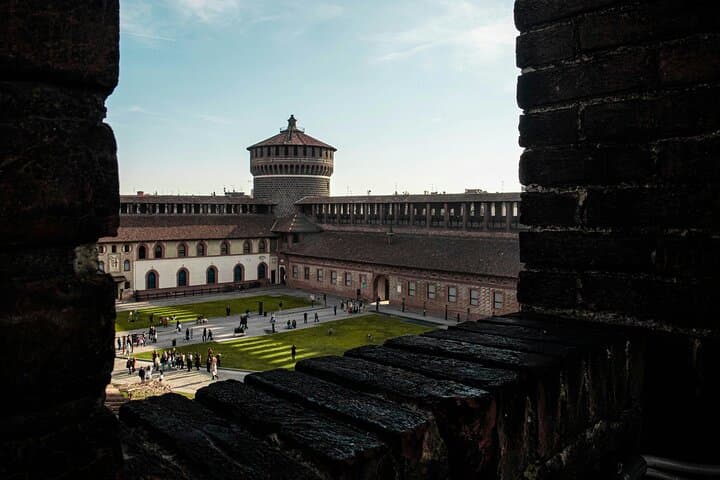 Milan: Sforza Castle Entry Ticket & Audio Guide