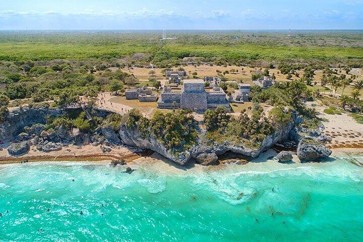 Excursão de dia inteiro às ruínas de Tulum com cenote e mergulho com snorkel em tartarugas marinhas