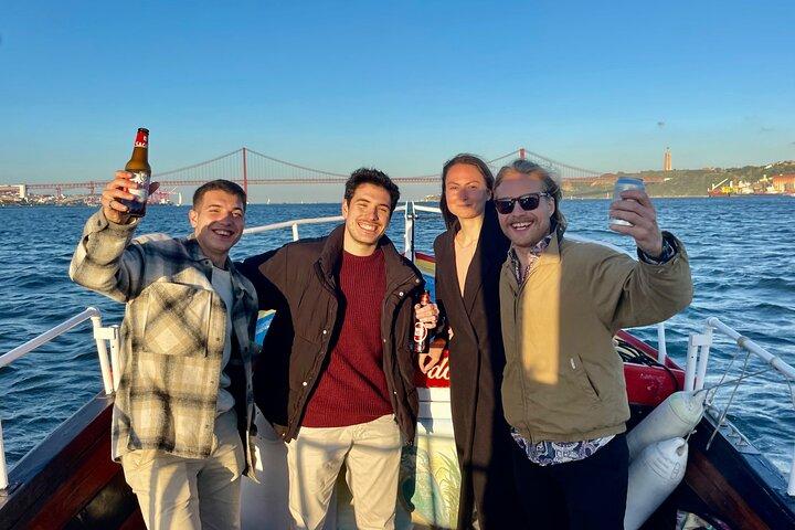 Lisbon Daytime & Sunset Tradicional Boat Tour Sightseeing Cruise