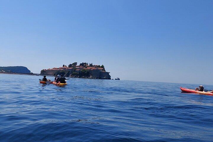 Excursion en kayak de 3,5 heures de Beсiсi à l'île de Sveti Stefan