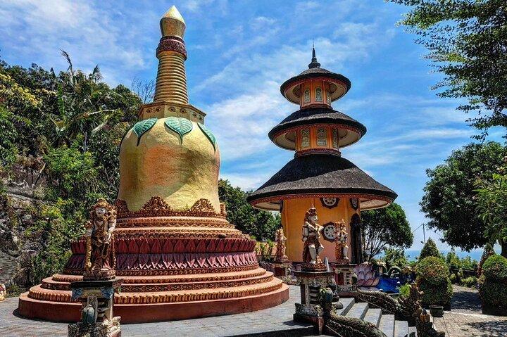North Bali highlights: Buddhist temple, Waterfall & hot spring
