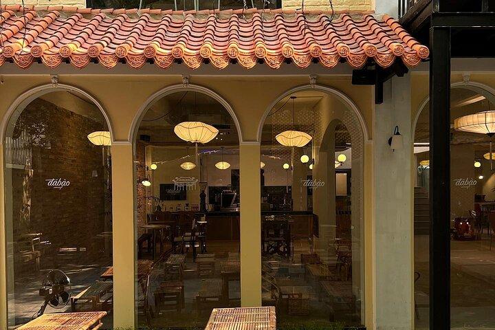 [Free E-sim] Tour de meio dia pelo Instagram Café em Ho Chi Minh