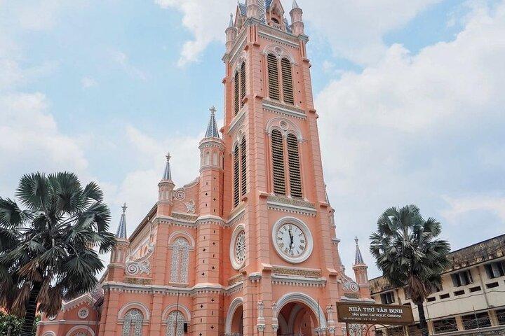 [Free E-sim] Tour de meio dia pelo Instagram Café em Ho Chi Minh