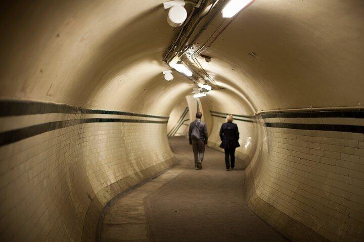 Visite à pied en métro caché de la gare désaffectée d'Aldwych