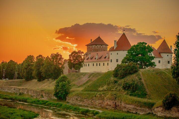 Transfert et visite privée de Riga à Vilnius
