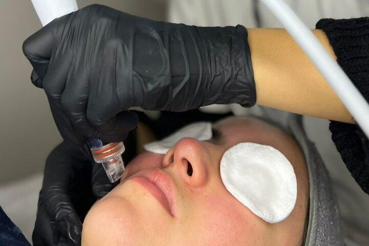 Hydrafacial skönhetsbehandling och ansiktsmassage i Marrakech