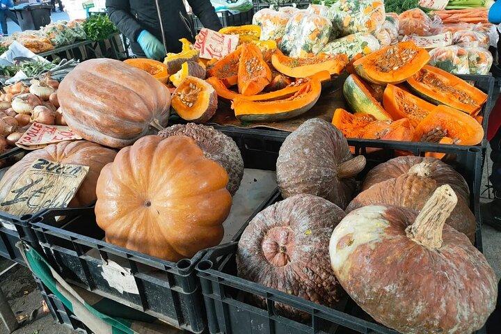 Turin Market Tour & autentisk italiensk aperitivo hjemme hos en lokal