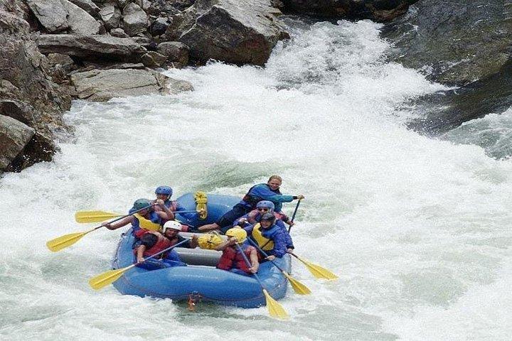 5 days Poon Hill Trek with Half Day Seti River Rafting