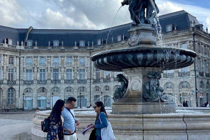 Private Führung durch Bordeaux mit einem lokalen Guide
