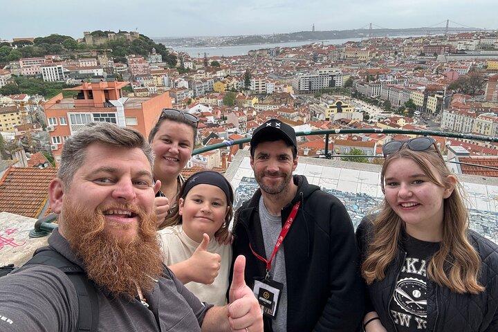 3h30 Tour | Lisbon Essentials : Sehen, schmecken und lernen mit einem Einheimischen