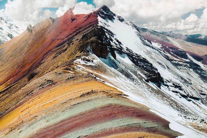 Full Day Palccoyo Rainbow Mountain Tour