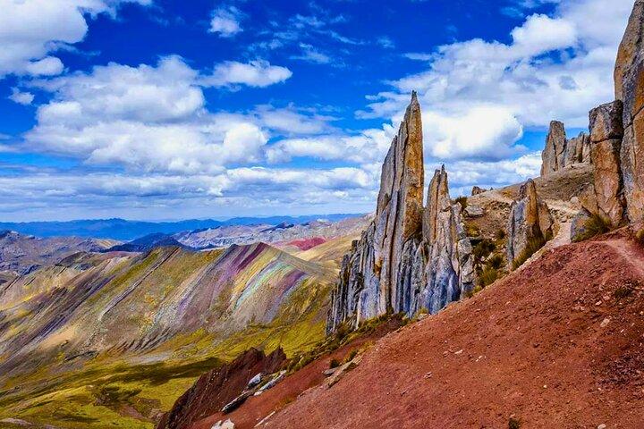 Full Day Palccoyo Rainbow Mountain Tour