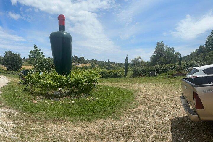 Viagem Privada à Caverna Petralona e Afytos com Degustação de Vinhos