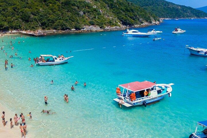 Discover Arraial do Cabo on a Tour with Lunch