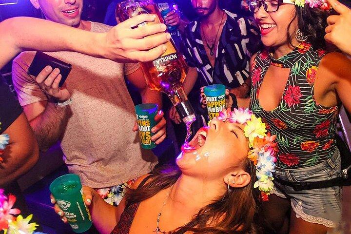 Fiesta en barco en Río de Janeiro