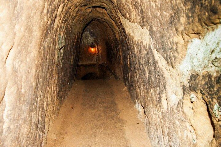 Journée complète dans les tunnels de Cu Chi et le delta du Mékong