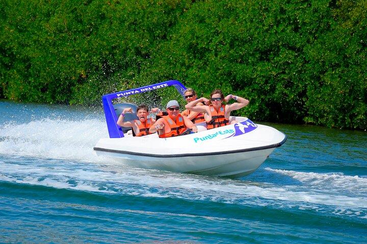 Ultimate Cancun Adventure: Excursão de Speedboat na Lagoa de Cancun