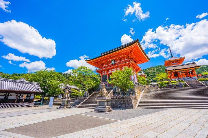 Profitons de porter le kimono ! Courte visite du temple Kiyomizu de Kyoto