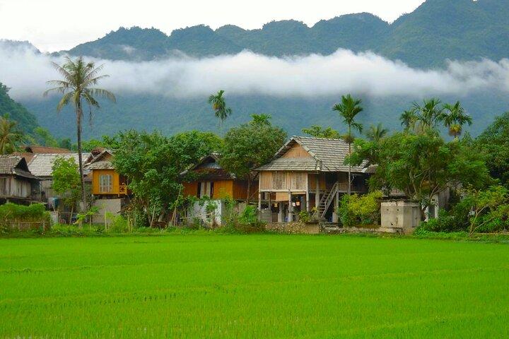Mai Chau Day Trip Explore a beleza das aldeias pacíficas de bicicleta