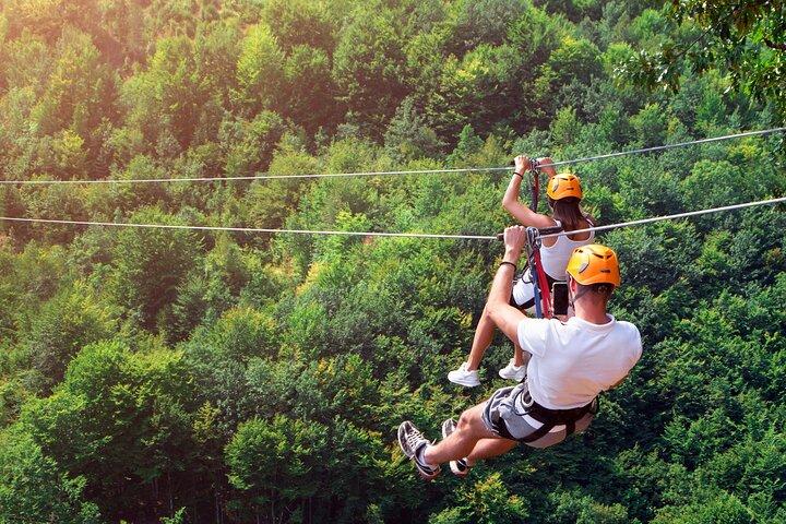 Avventura in ziplining sulle montagne dell'Alto Atlante