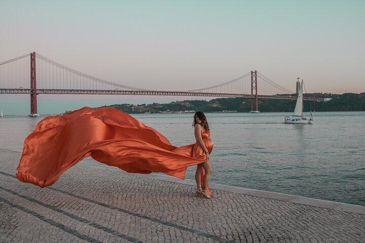 Lisbon Flying Dress & Fashion Photoshoot på ikoniske steder