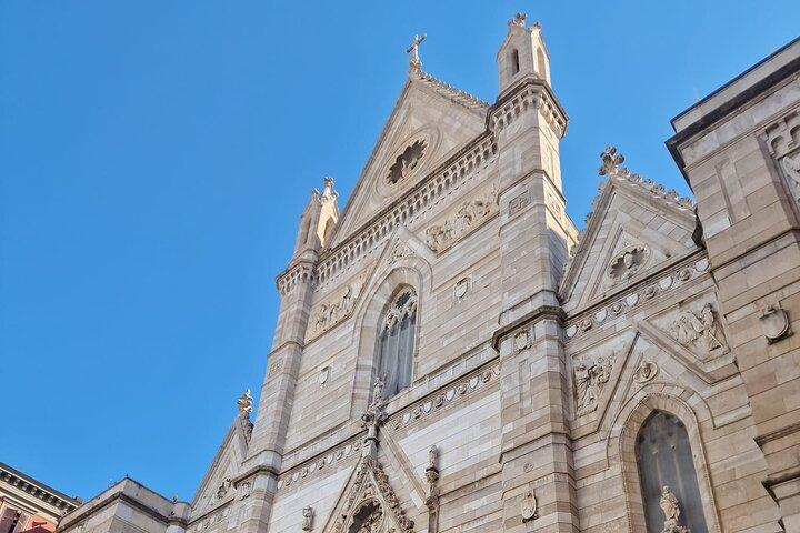 Naples Old Town Legends and History Small Group Tour