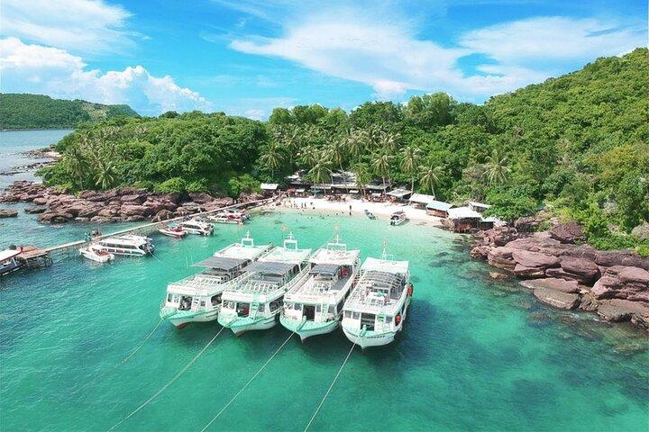 ボートで行くフーコック島 3 島シュノーケリングの素晴らしい 1 日ツアー
