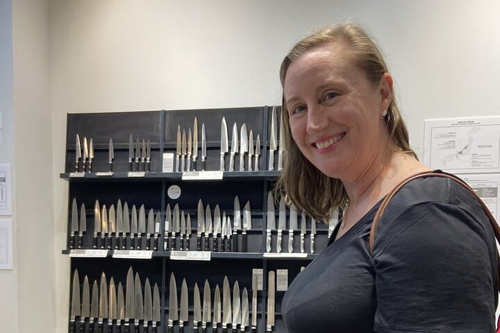Asakusa: Japanese kitchen knife store visits after history tour