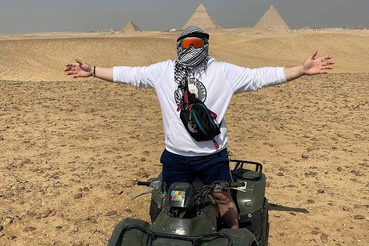 Pyramids & Gizeh Desert Safari : Promenade en quad, chameau et cheval