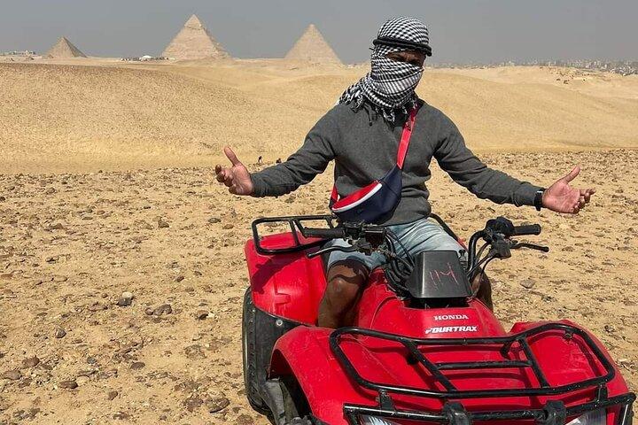 Pyramids & Gizeh Desert Safari : Promenade en quad, chameau et cheval