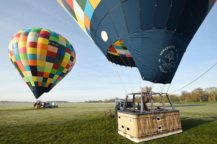 Sunrise luftballonflyvning over York