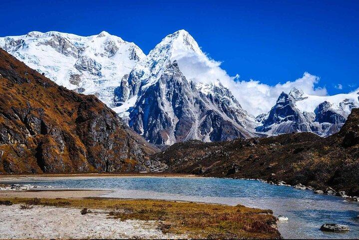 Kanchenjunga Circuit Trek von Kathmandu 23 Tage