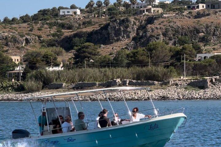 Escursione in barca e visita delle grotte di Santa Maria di Leuca