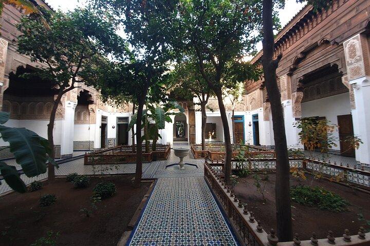 Discover Marrakesh: Half Day Guided Walking Tour
