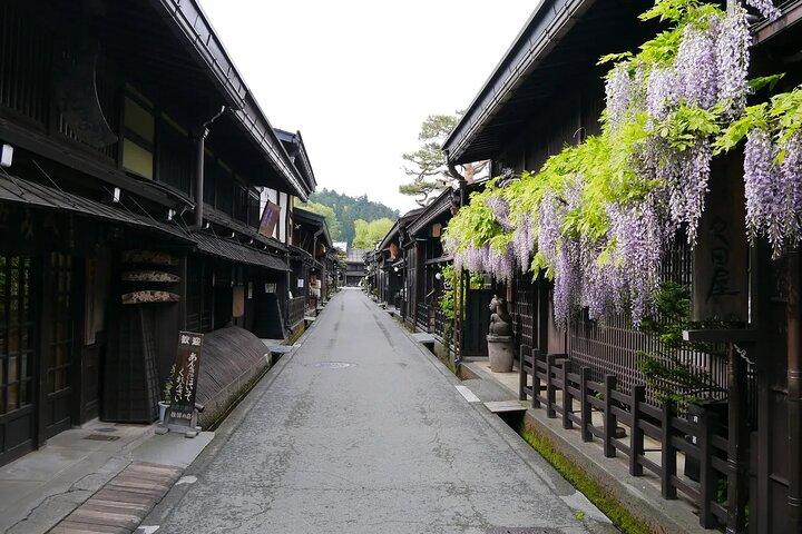 Shirakawago & Hida Takayama Eendaagse bustour vanuit Nagoya