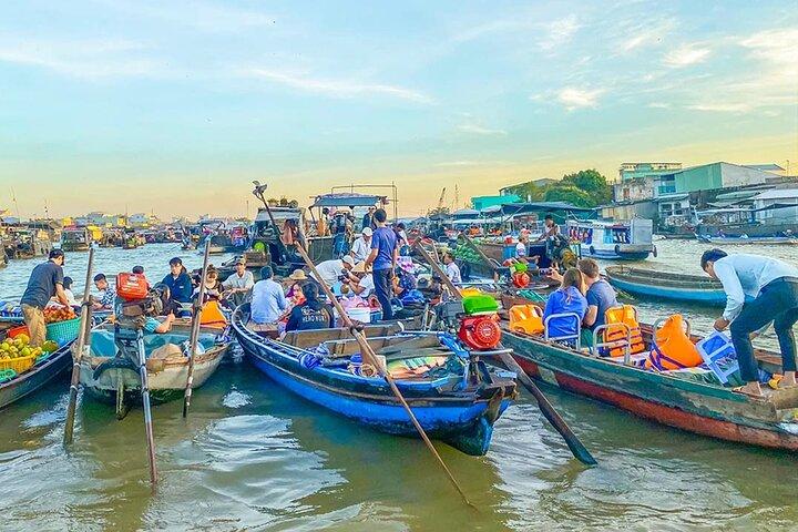 Gita di un giorno per piccoli gruppi sul Delta del Mekong