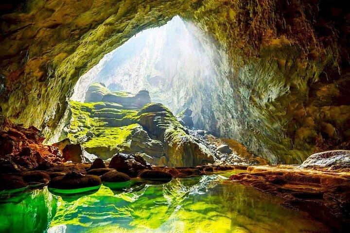 De Dong Hoi: excursão à caverna do paraíso e à caverna de Phong Nha com almoço