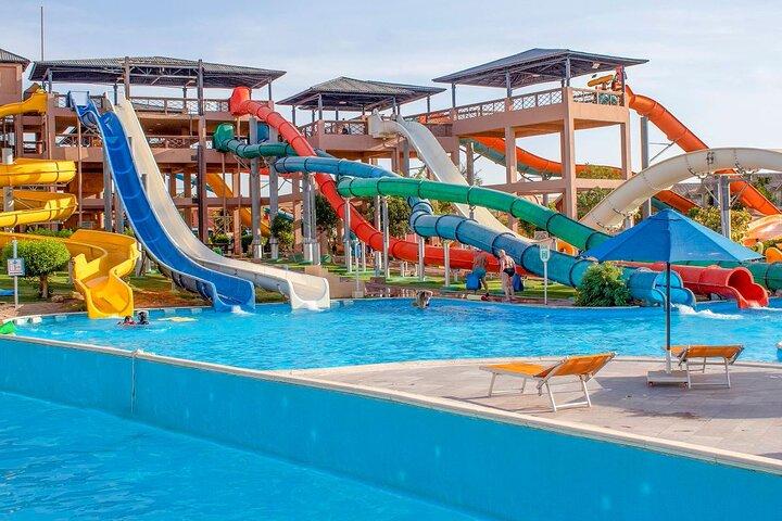 Parque acuático Neverland con almuerzo y traslados desde Hurghada